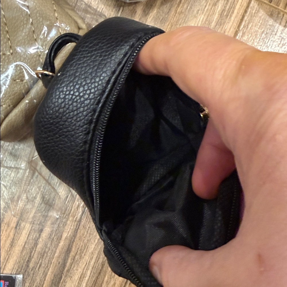 Mini Quilted Keychain Pouch w/zippered inside - Picture 8 of 8